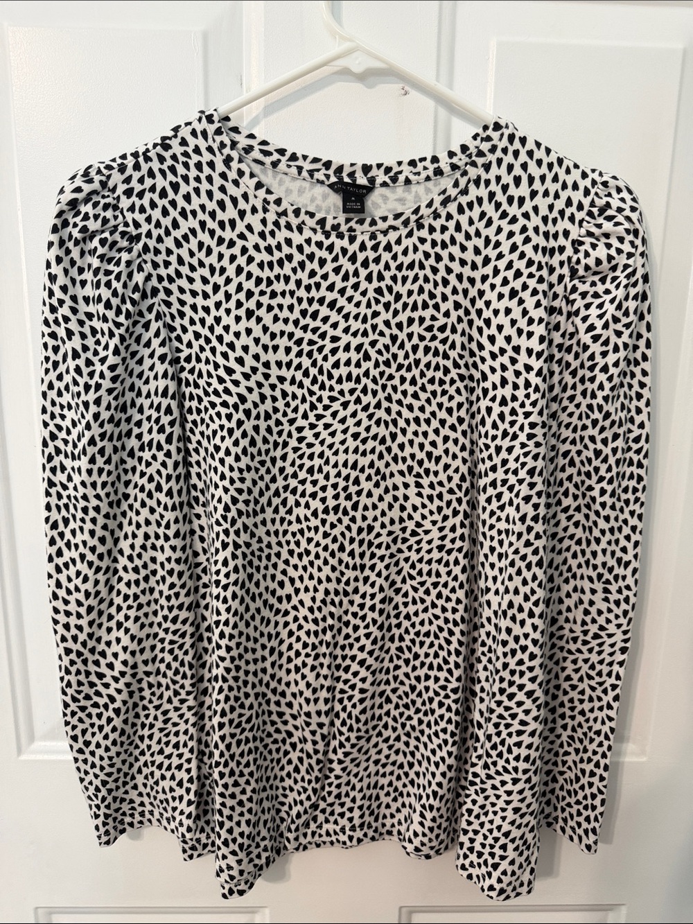Ann Taylor Black & White Heart-Print Long Sleeve Dress